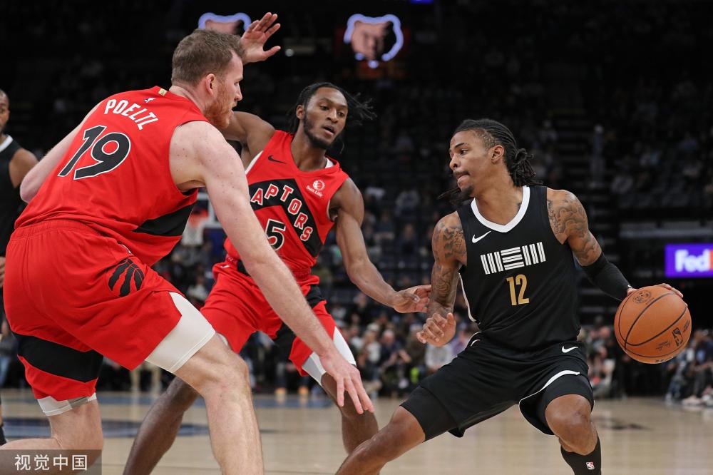 这一背景下 这一背景下