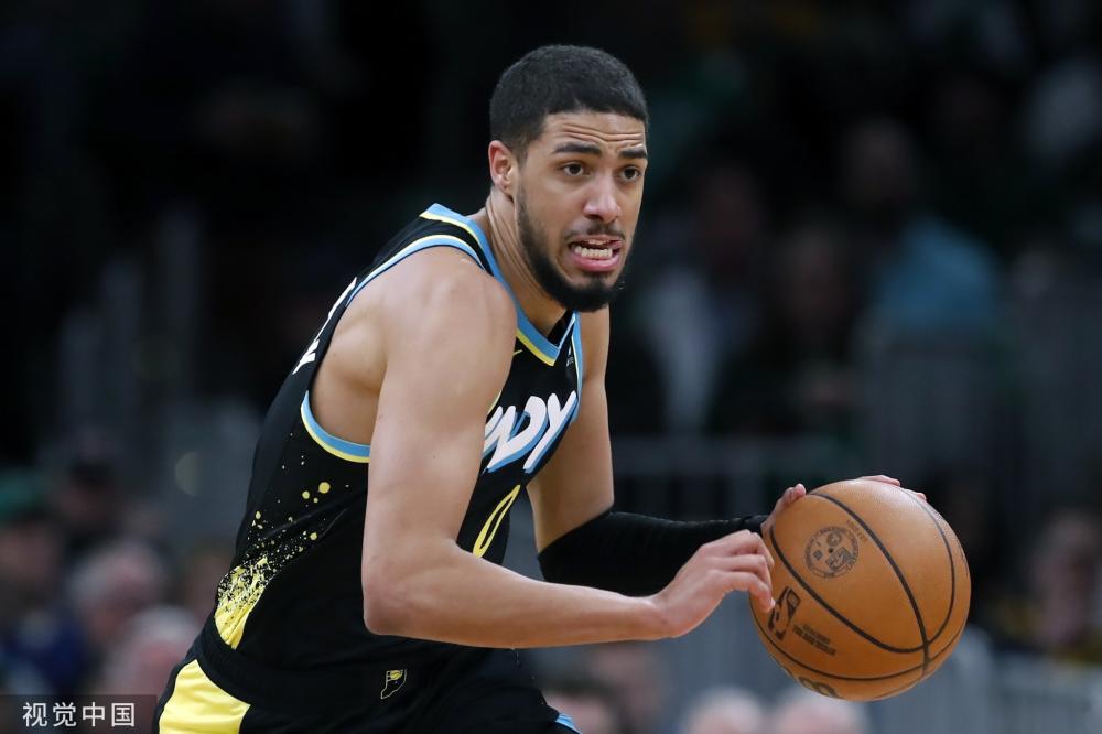 伯罗领衔的 伯罗领衔的