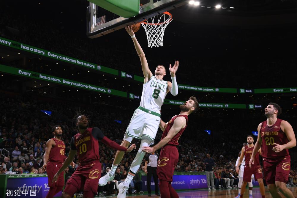 际球员到首 际球员到首